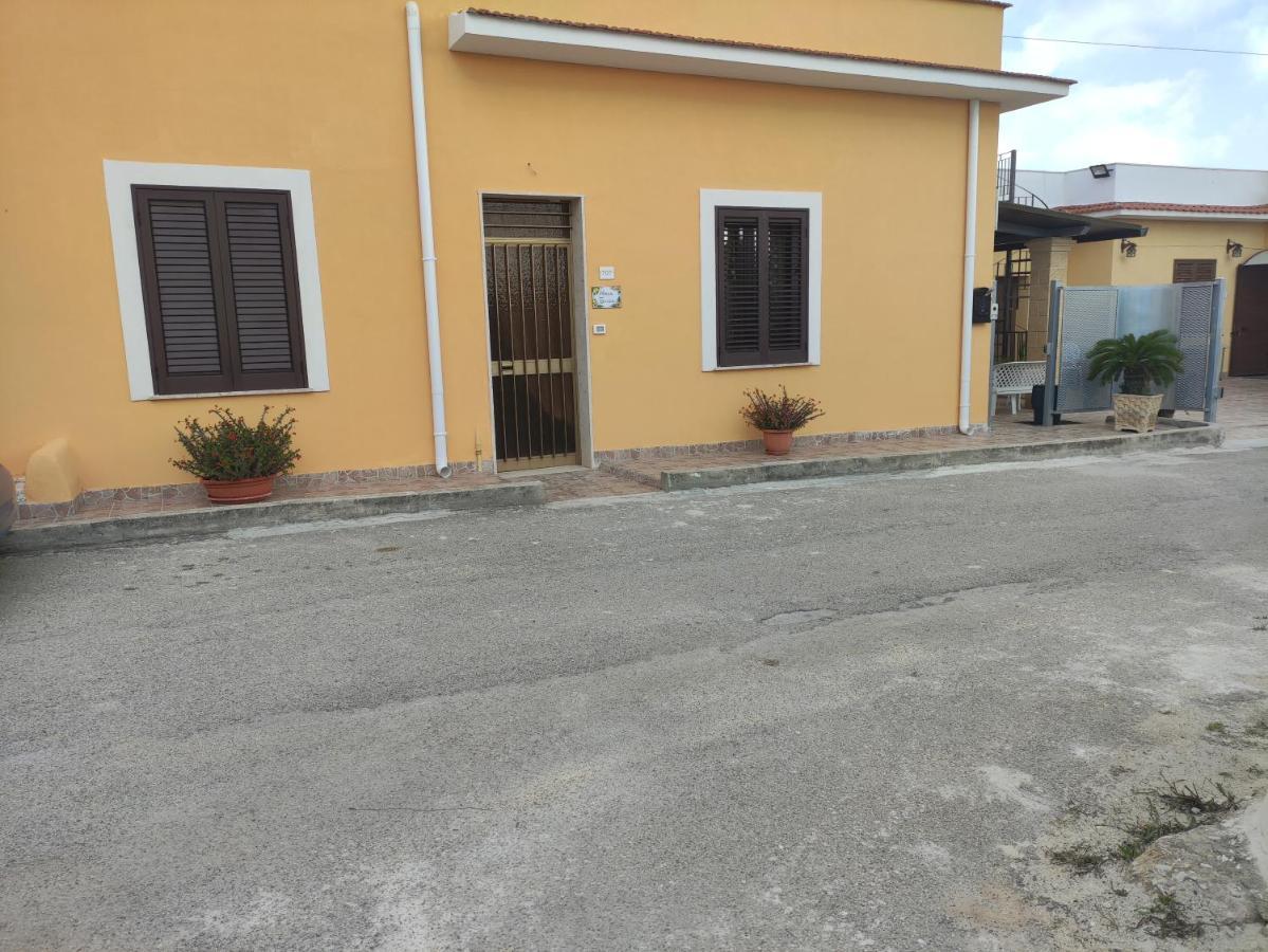 Casa Vacanze Nonna Tuzza 马尔萨拉 外观 照片