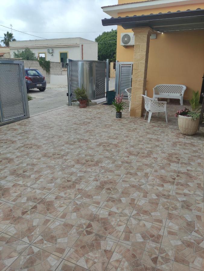 Casa Vacanze Nonna Tuzza 马尔萨拉 外观 照片
